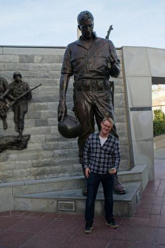 Stolzer Besitzer eines Fidget Spinners